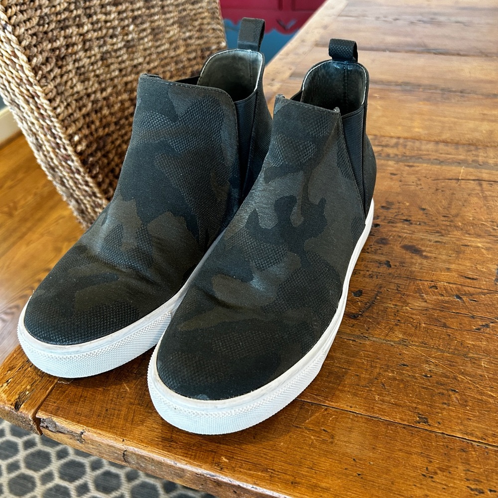 Steve Madden’s women  Black Camo Slip-On Wedge Sneakers